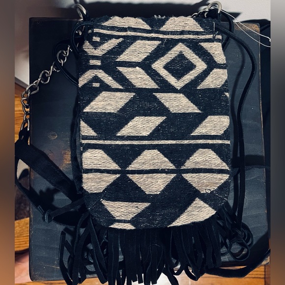 AEO American Eagle NEW Fabric Aztec Suede Fringe Drawstring Crossbody Bag - Picture 6 of 14
